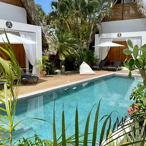 Hotel Leeloo Boutique